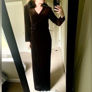 Patra Velvet Dress with Fur Collar